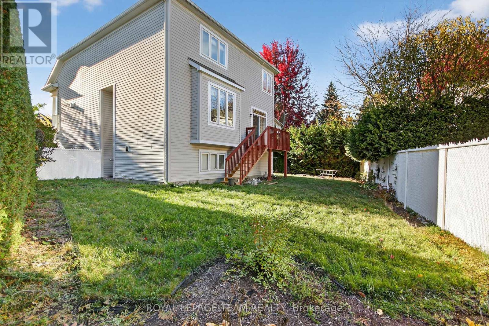 236 Kohilo Crescent, Ottawa, Ontario  K2S 0E6 - Photo 49 - X12480745