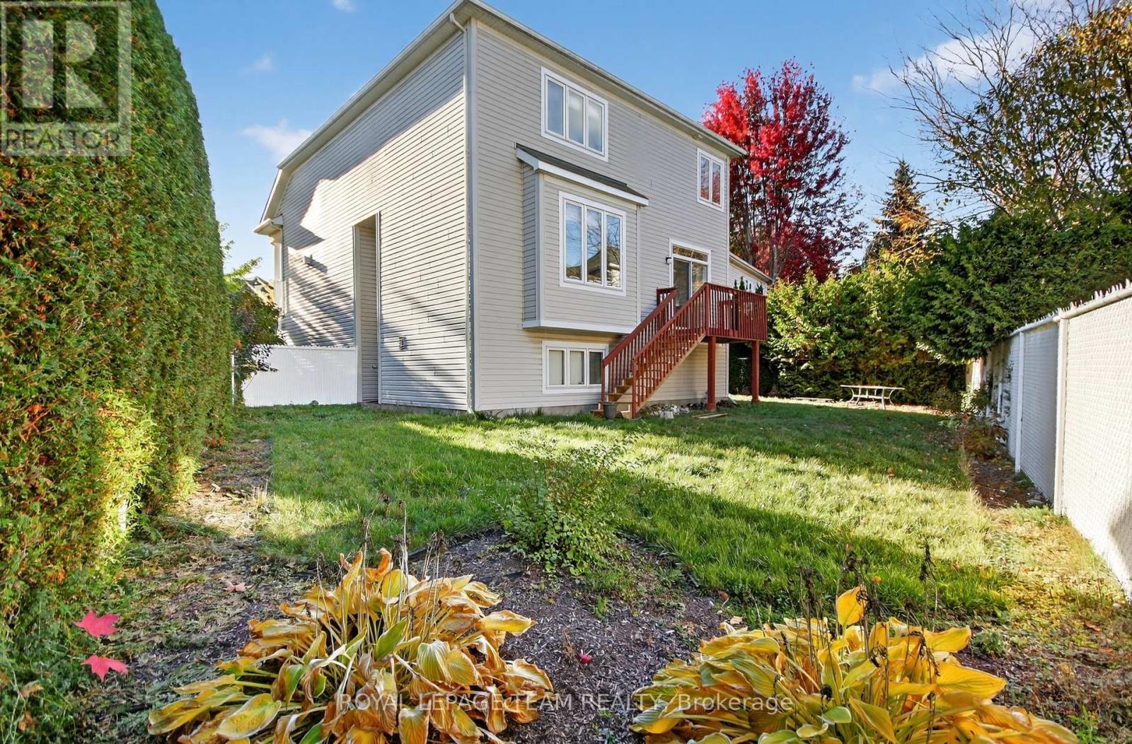 236 Kohilo Crescent, Ottawa, Ontario  K2S 0E6 - Photo 50 - X12480745