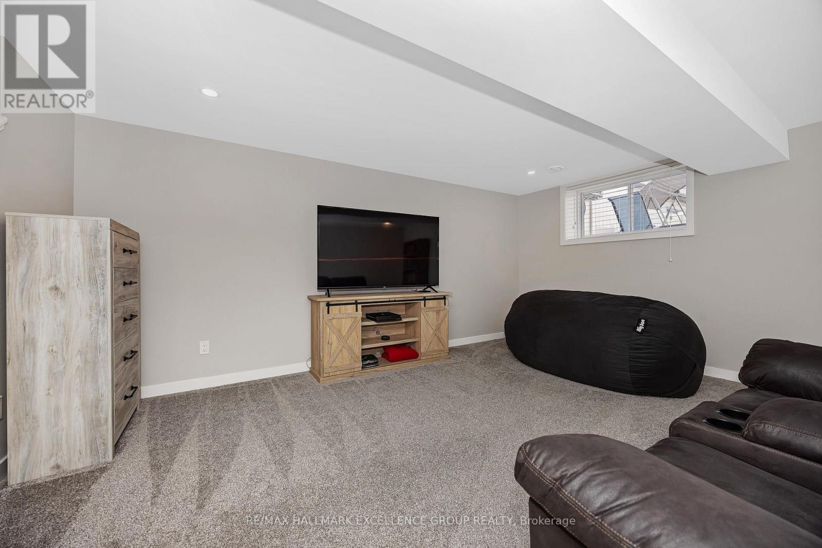 254 Dion Avenue, Clarence-Rockland, Ontario  K4K 0M2 - Photo 33 - X12480756