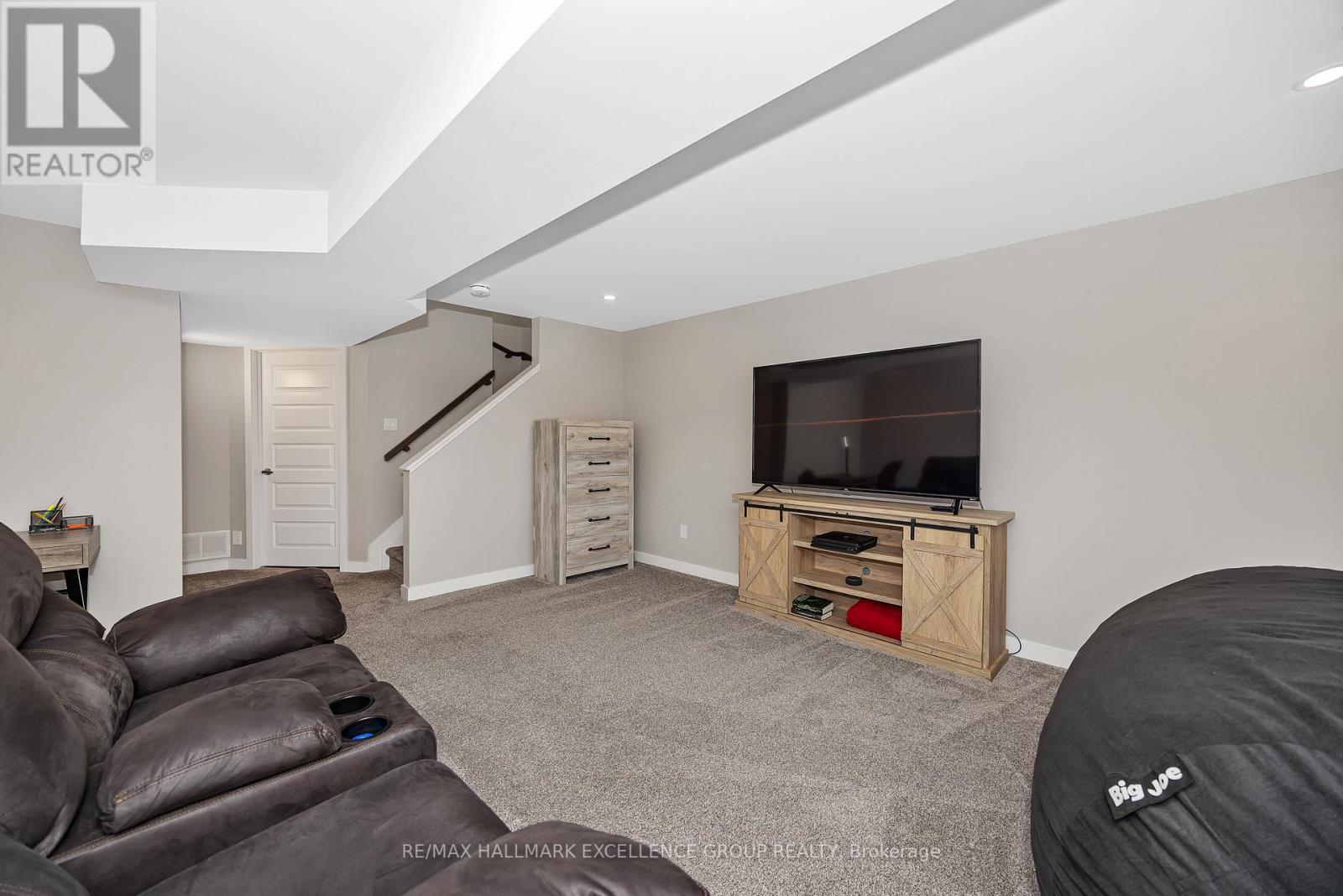254 Dion Avenue, Clarence-Rockland, Ontario  K4K 0M2 - Photo 34 - X12480756
