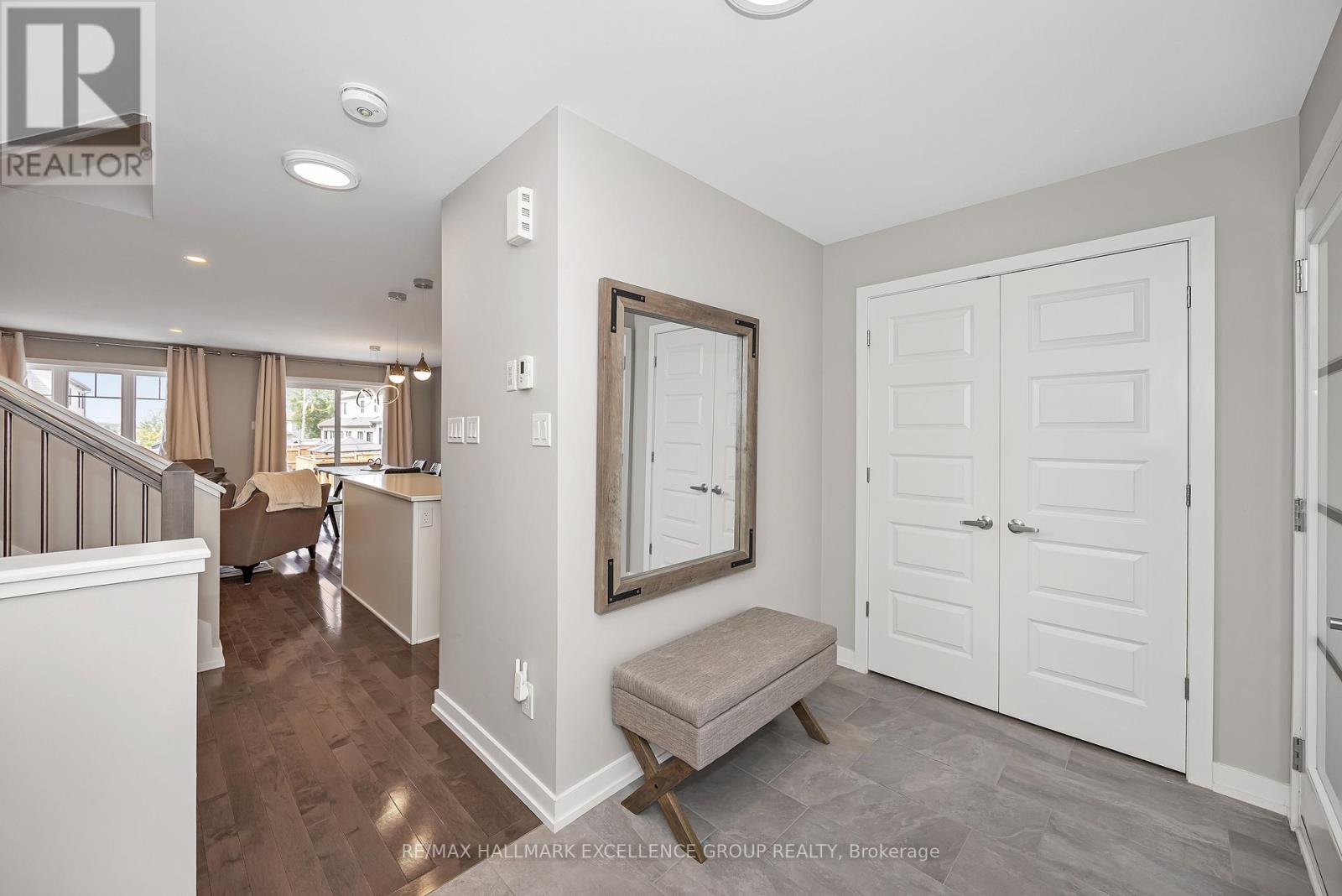 254 Dion Avenue, Clarence-Rockland, Ontario  K4K 0M2 - Photo 7 - X12480756