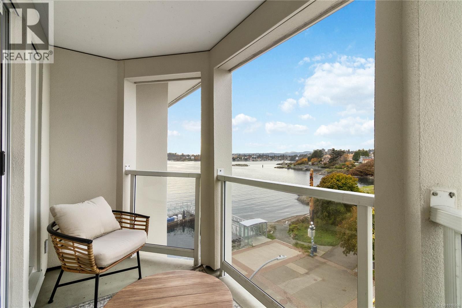 405 11 Cooperage Pl, Victoria, British Columbia  V9A 7J9 - Photo 24 - 1018260