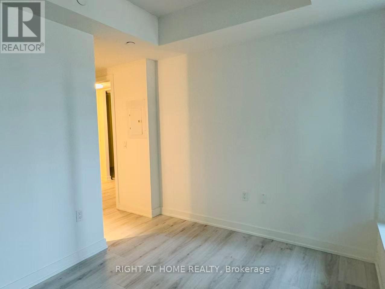 303 - 110 Broadway Avenue, Toronto, Ontario  M4P 1V7 - Photo 18 - C12480621