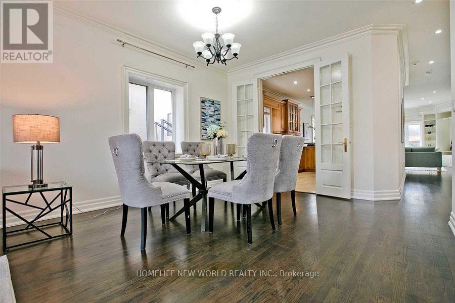 7 Roslin Avenue, Toronto, Ontario  M4N 1Y8 - Photo 7 - C12480633