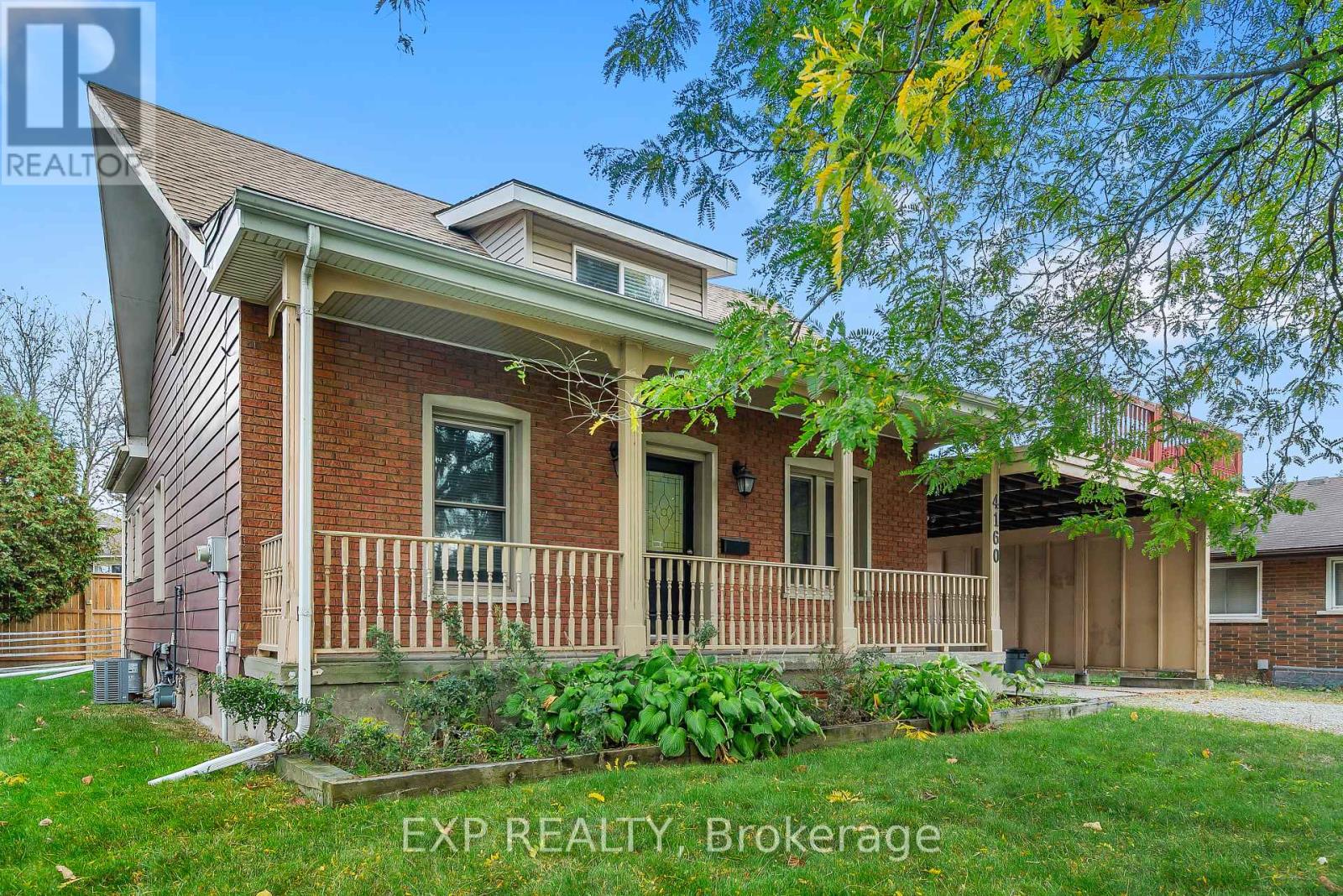 4160 Dorchester Road, Niagara Falls, Ontario  L2E 6N2 - Photo 4 - X12480719