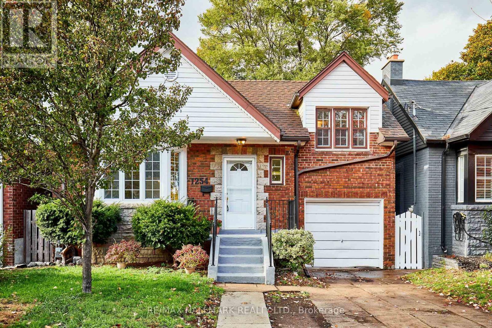 1254 KINGSTON ROAD, Toronto, Ontario