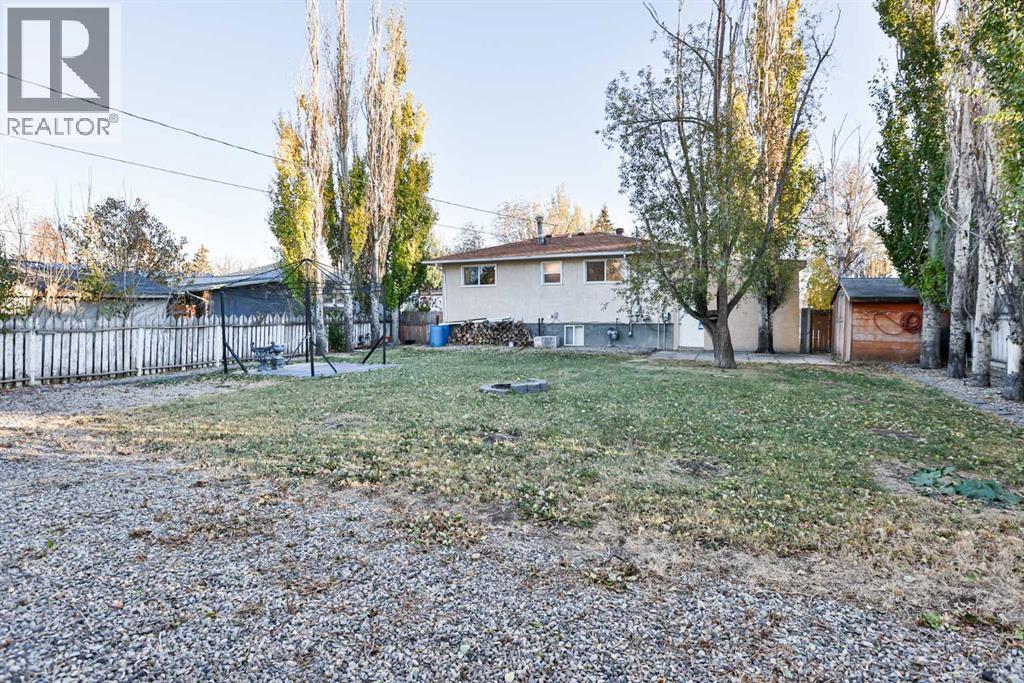 421 52 Avenue, Coalhurst, Alberta  T0L 0V0 - Photo 18 - A2266466