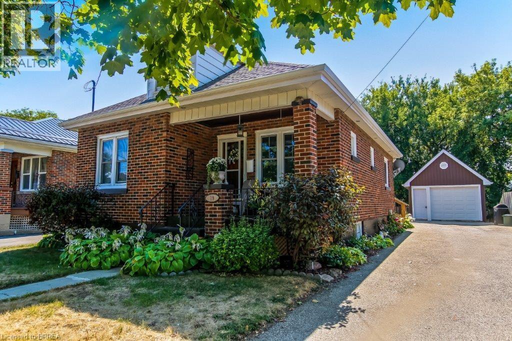 19 Alice Street, Brantford, Ontario  N3R 1Y1 - Photo 4 - 40776975