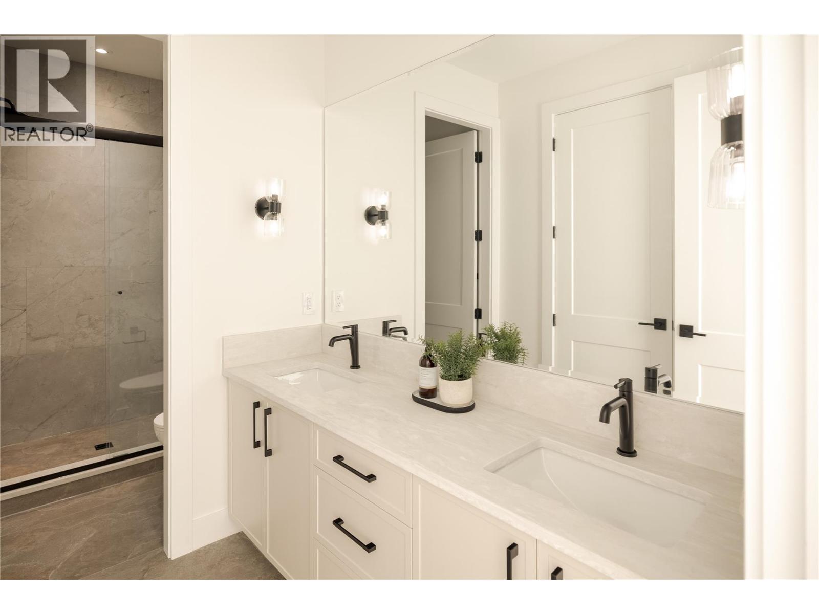 1004 Bull Crescent, Kelowna, British Columbia  V1W 0E6 - Photo 21 - 10360381