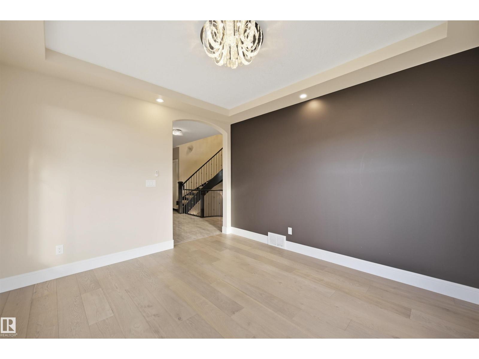 5169 Mullen Rd Nw, Edmonton, Alberta  T6R 0R2 - Photo 7 - E4463142