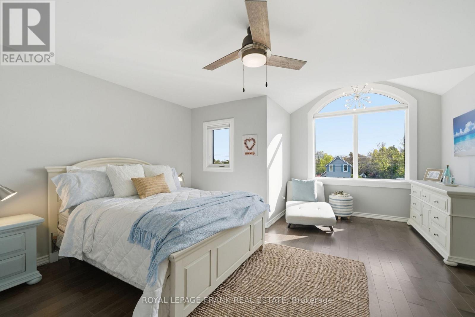 62 Helen Street, Kawartha Lakes, Ontario  K0M 1A0 - Photo 22 - X12480818
