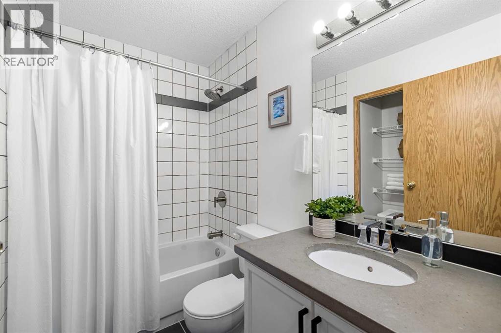 92 Hidden Spring Place Nw, Calgary, Alberta  T3A 5H6 - Photo 24 - A2265988