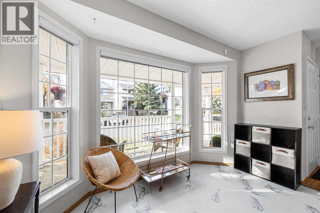 92 Hidden Spring Place Nw, Calgary, Alberta  T3A 5H6 - Photo 4 - A2265988