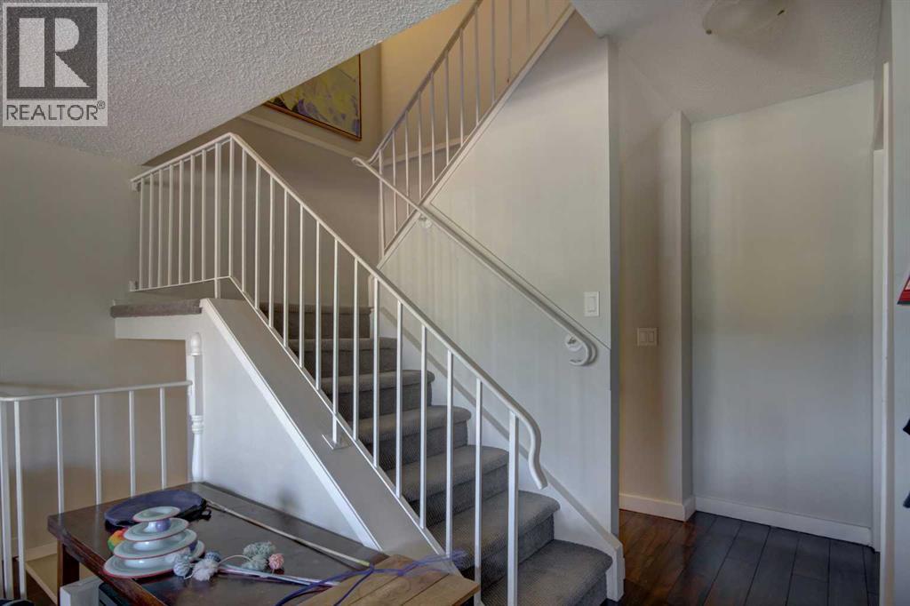 602, 2200 Woodview Drive Sw, Calgary, Alberta  T2W 3N6 - Photo 20 - A2266332