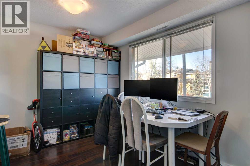 602, 2200 Woodview Drive Sw, Calgary, Alberta  T2W 3N6 - Photo 9 - A2266332