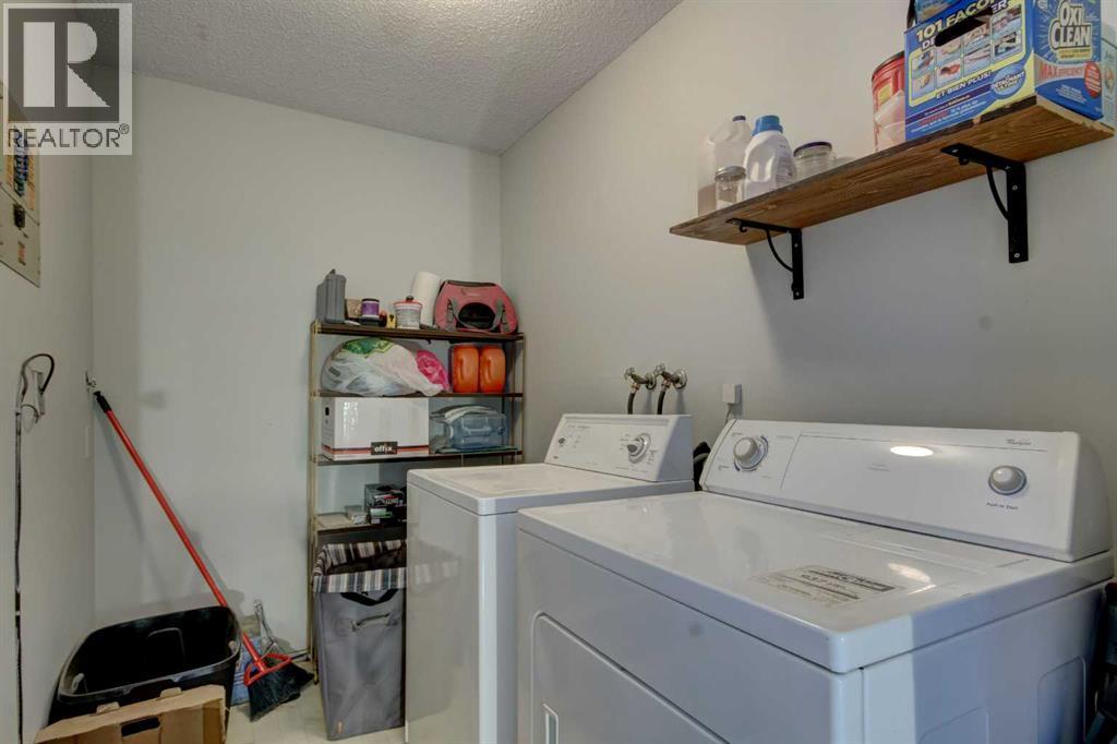 602, 2200 Woodview Drive Sw, Calgary, Alberta  T2W 3N6 - Photo 19 - A2266332