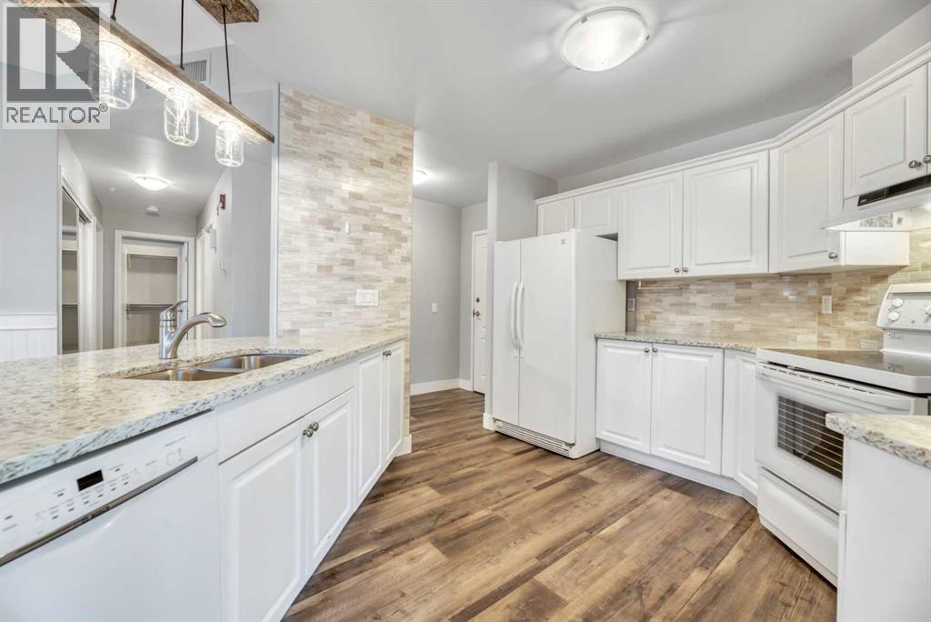 112, 43 Westlake Circle, Strathmore, Alberta  T1P 1T6 - Photo 11 - A2266453