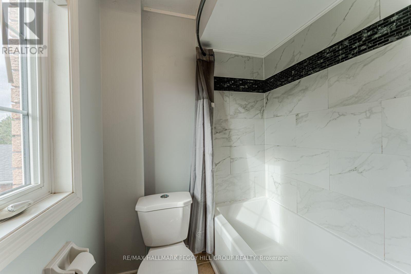 41 Penton Drive, Barrie (Sunnidale), Ontario  L4N 7A3 - Photo 10 - S12480642