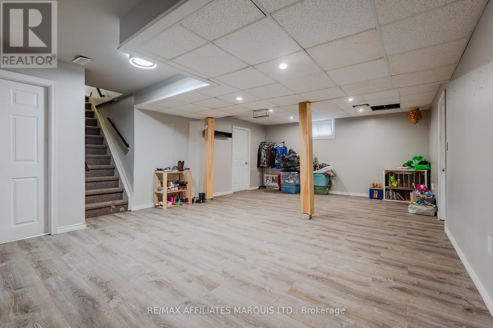 107 Algonquin Avenue, South Stormont (Long Sault), Ontario  K0C 1P0 - Photo 32 - X12480779