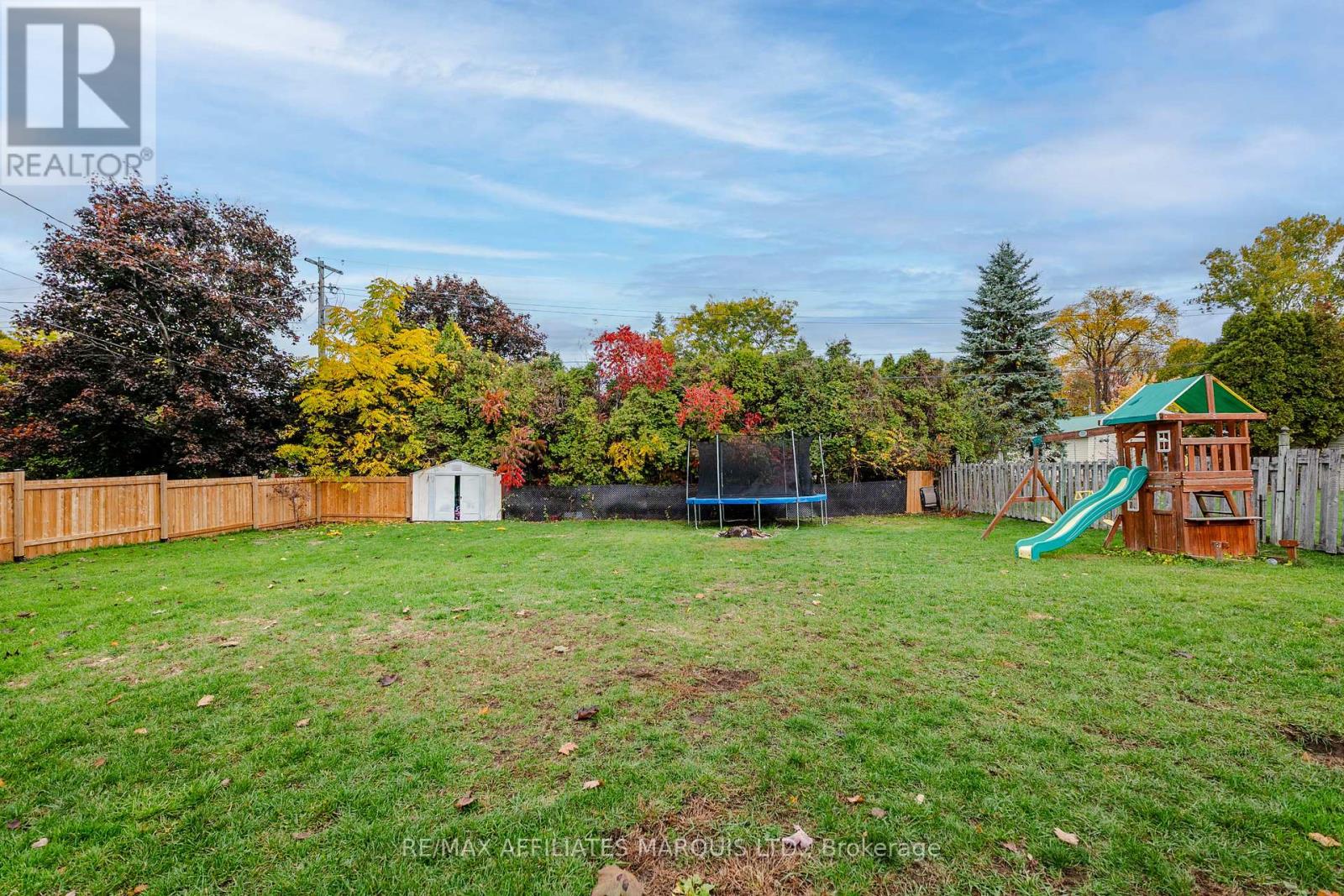 107 Algonquin Avenue, South Stormont (Long Sault), Ontario  K0C 1P0 - Photo 39 - X12480779