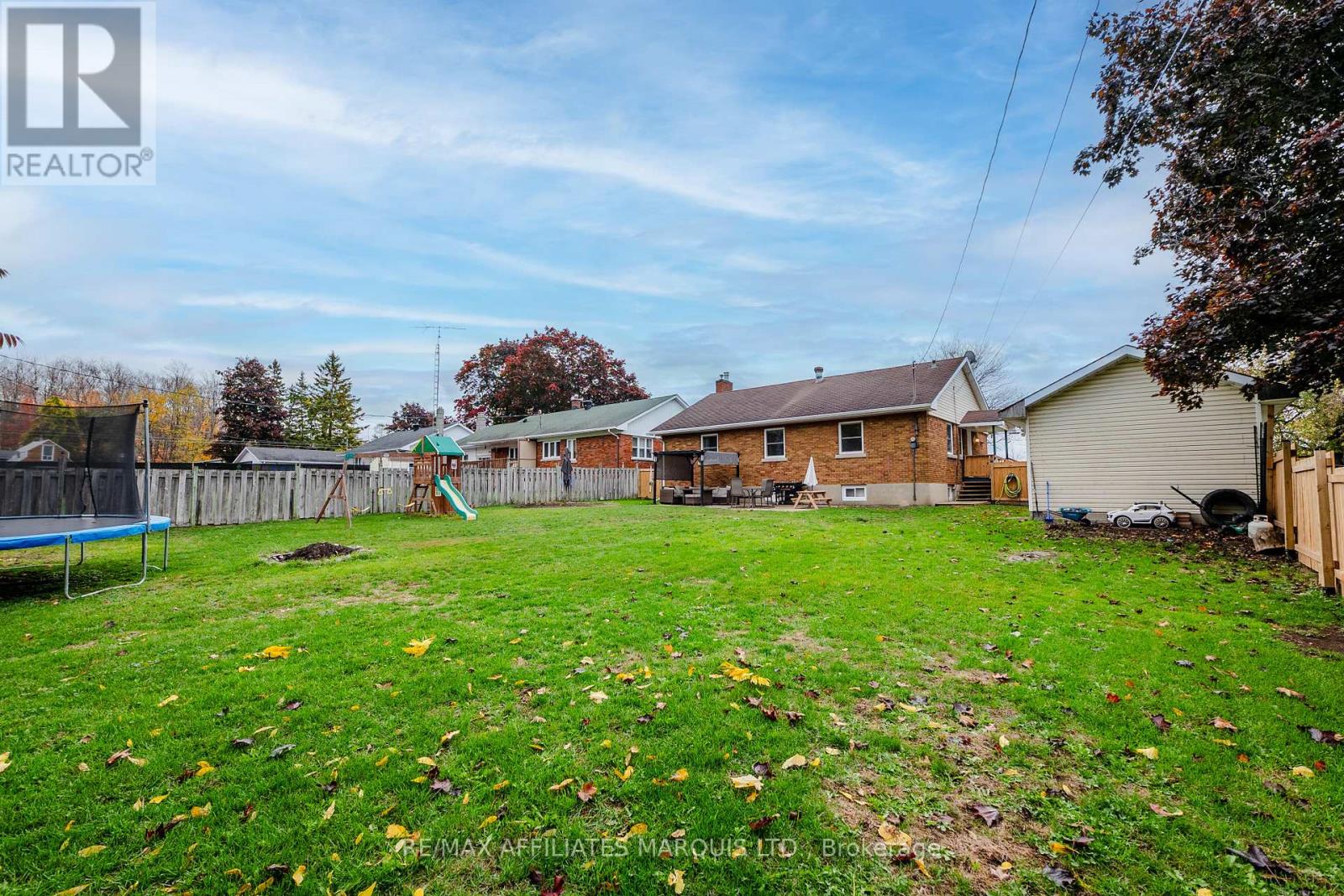 107 Algonquin Avenue, South Stormont (Long Sault), Ontario  K0C 1P0 - Photo 41 - X12480779
