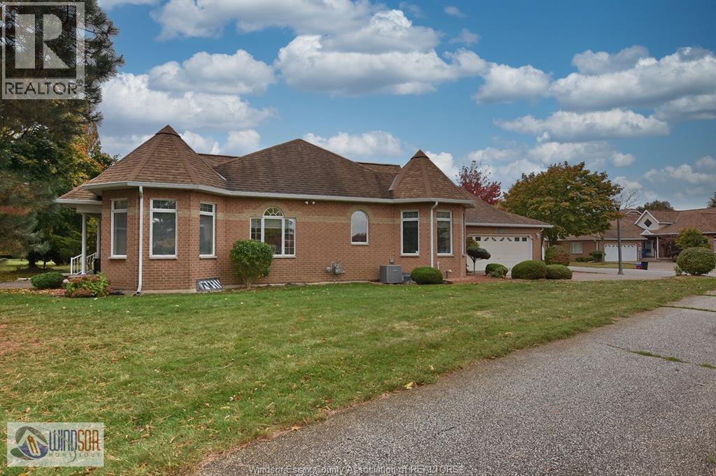 4600 Dali Court, Windsor, Ontario  N9G 2M8 - Photo 3 - 25027117
