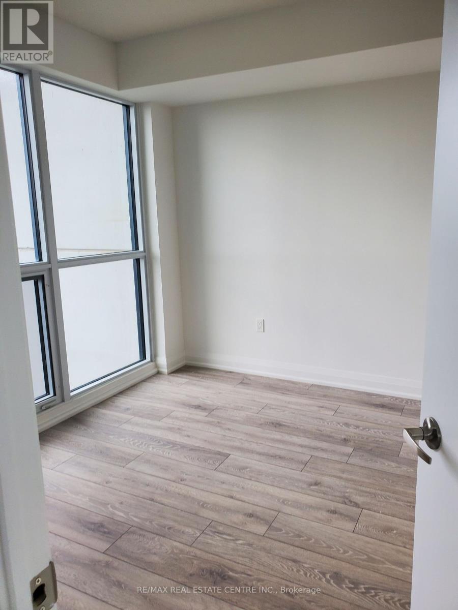 1705 - 30 Gibbs Road, Toronto, Ontario  M9B 0E4 - Photo 17 - W12480629