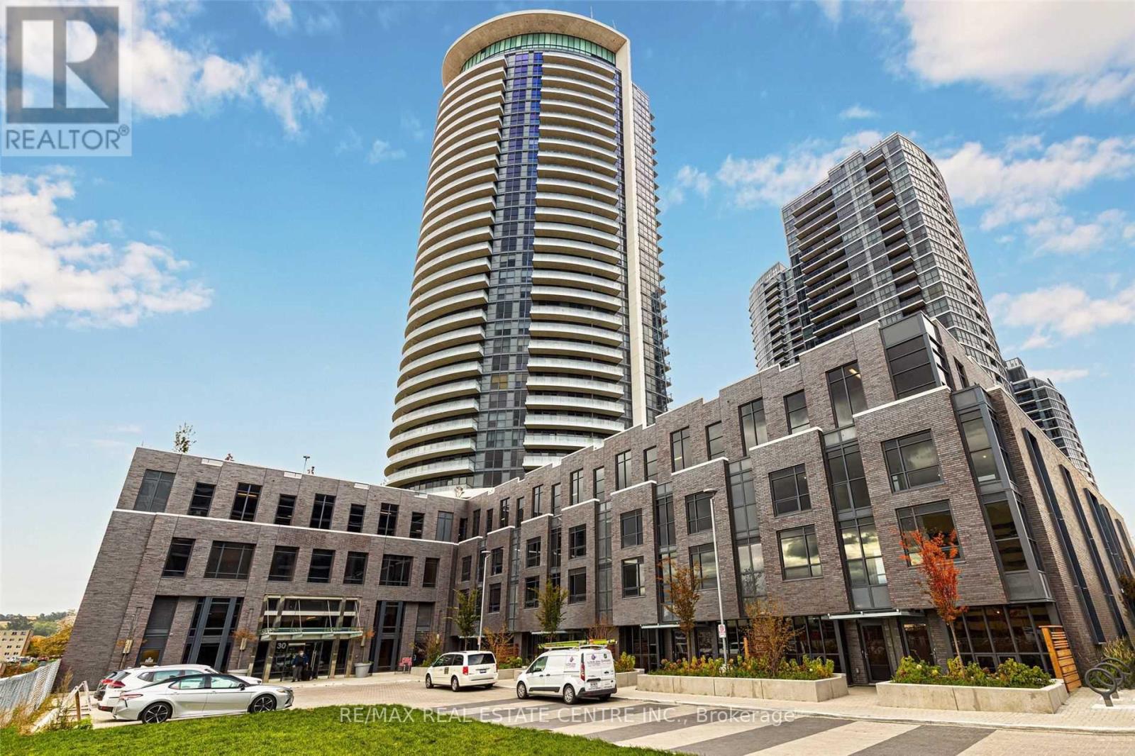 1705 - 30 Gibbs Road, Toronto, Ontario  M9B 0E4 - Photo 2 - W12480629