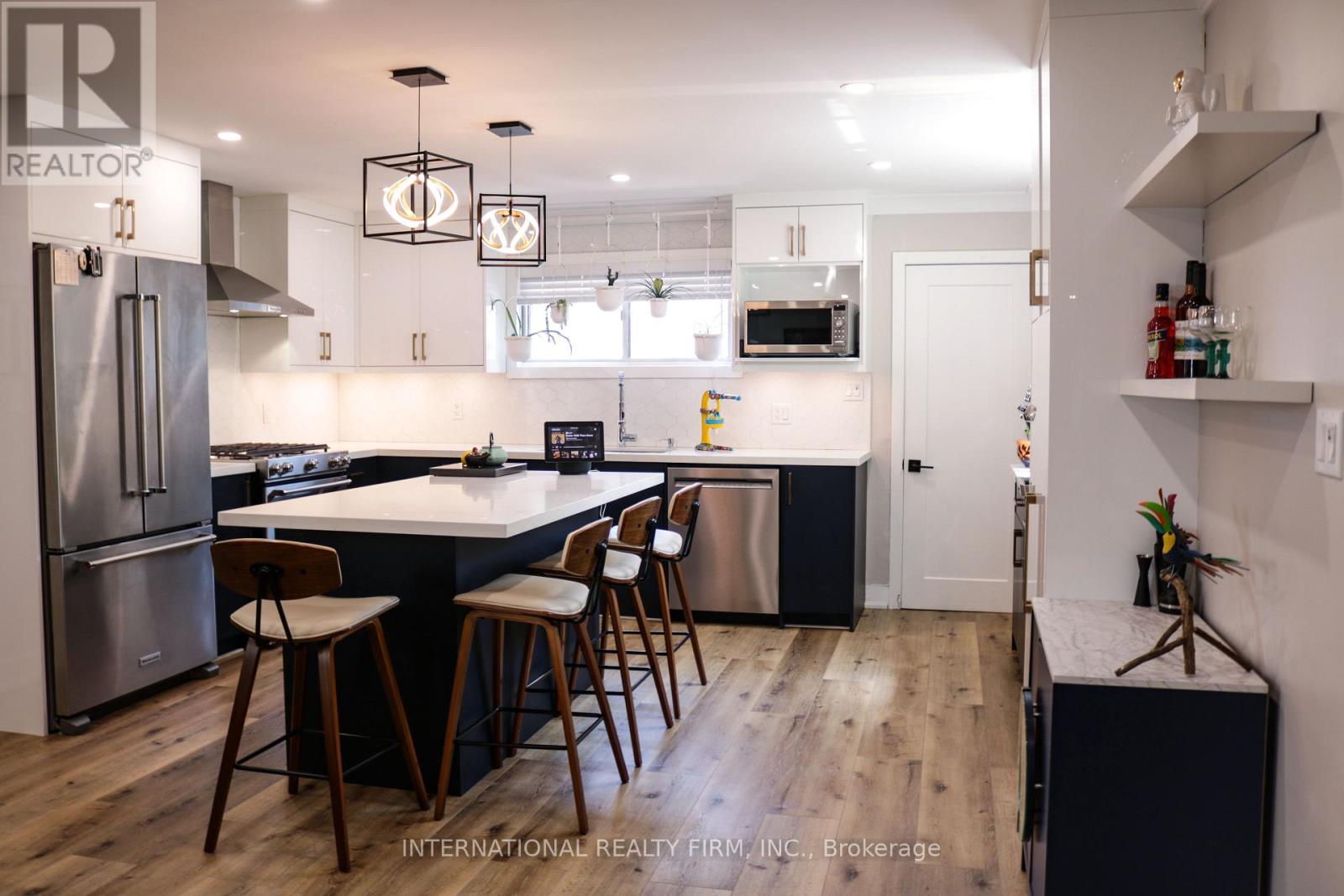 331 Mcroberts Avenue N, Toronto, Ontario  M6E 4R1 - Photo 21 - W12480638