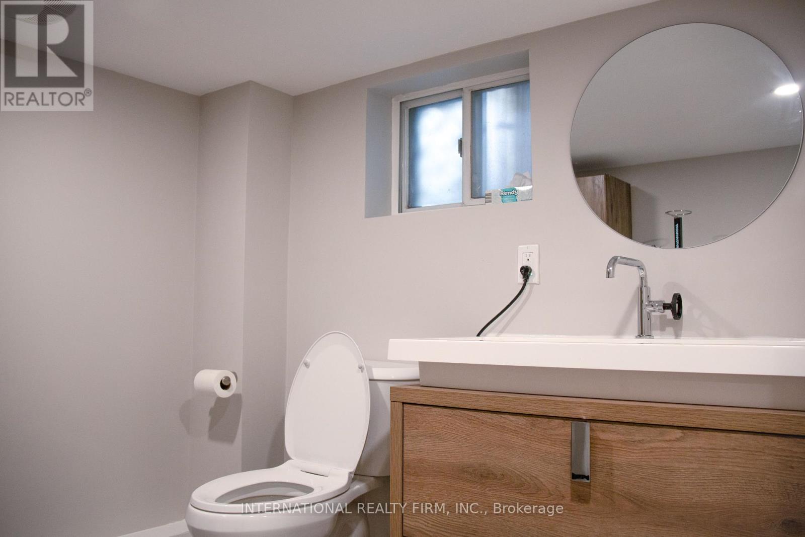 331 Mcroberts Avenue N, Toronto, Ontario  M6E 4R1 - Photo 34 - W12480638