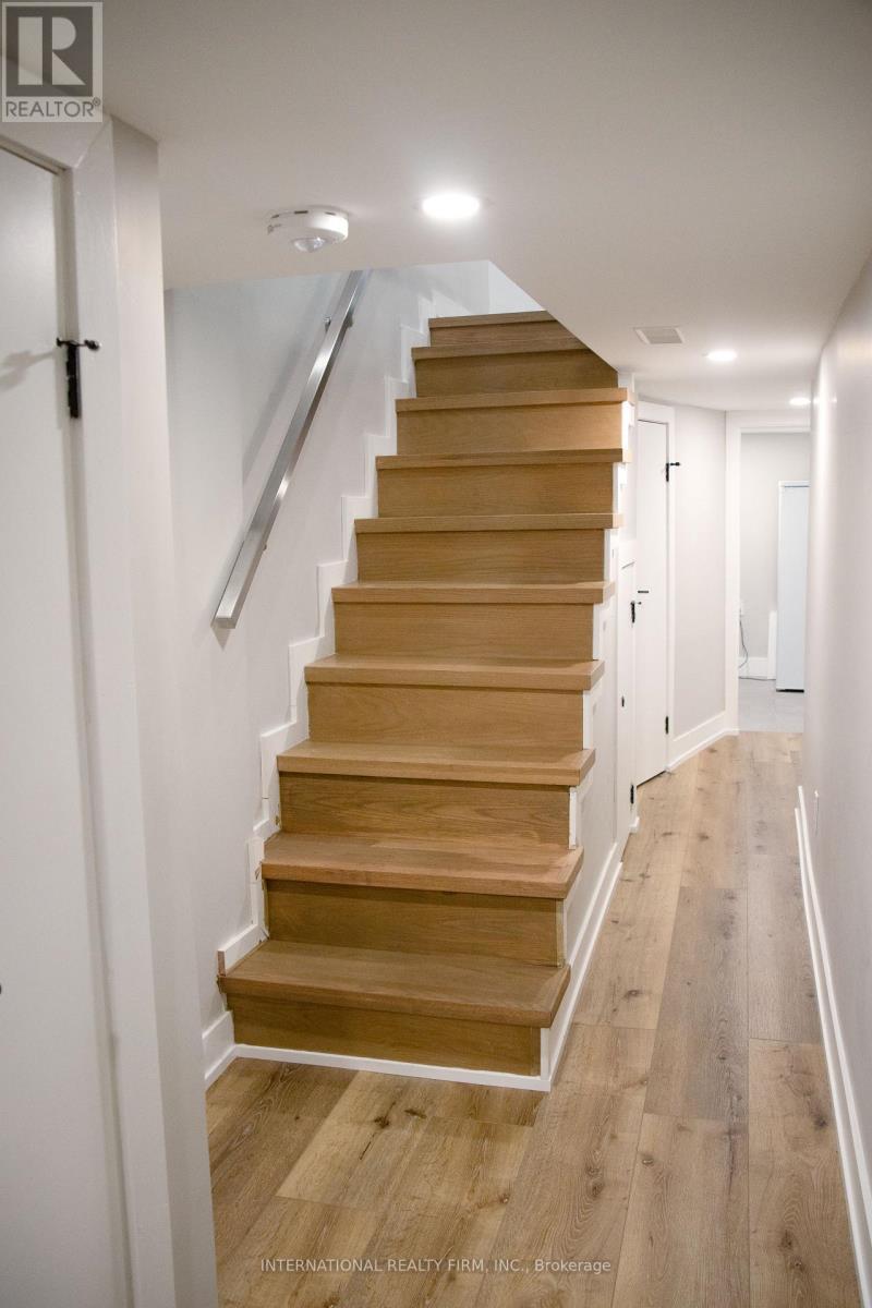 331 Mcroberts Avenue N, Toronto, Ontario  M6E 4R1 - Photo 36 - W12480638