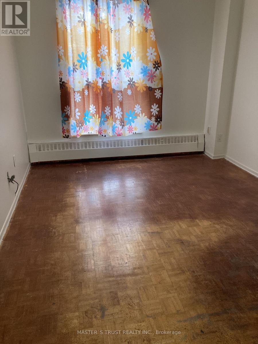 116 - 10 Eddystone Avenue, Toronto, Ontario  M3N 2T2 - Photo 10 - W12480641