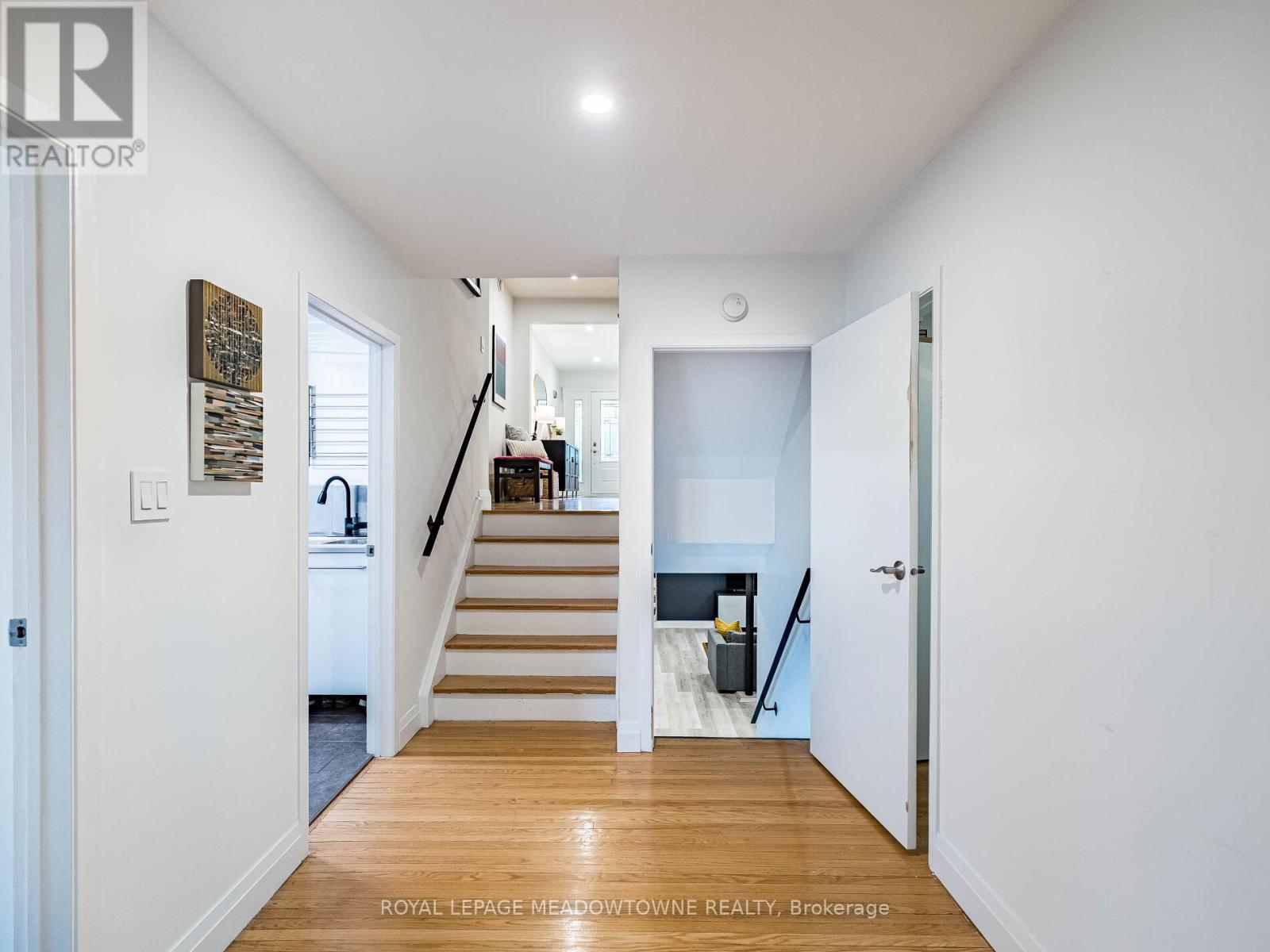1266 Winding Trail, Mississauga, Ontario  L4Y 2T7 - Photo 26 - W12480672