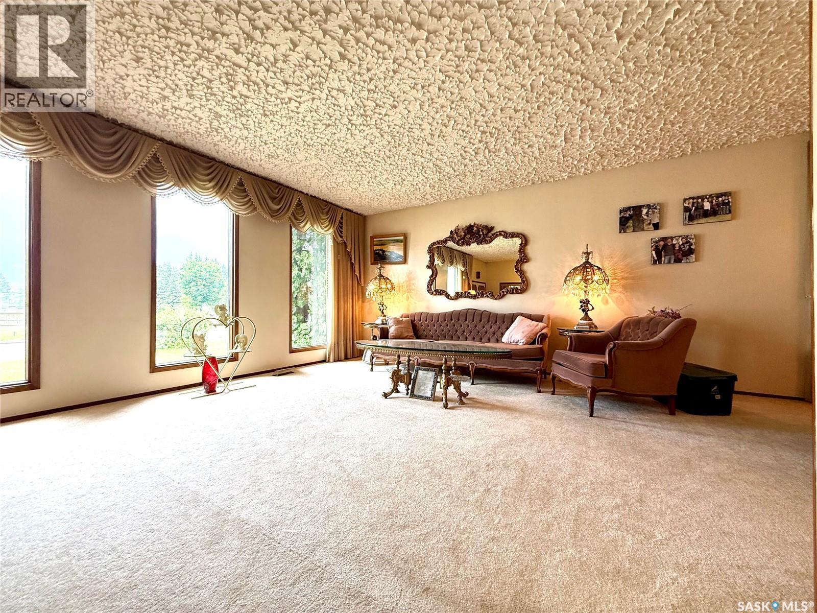 56 Mcburney Drive, Yorkton, Saskatchewan  S3N 3J1 - Photo 5 - SK021117