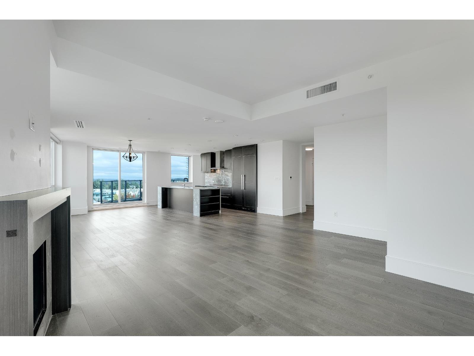 Property at 1401 1501 FOSTER STREET image 5