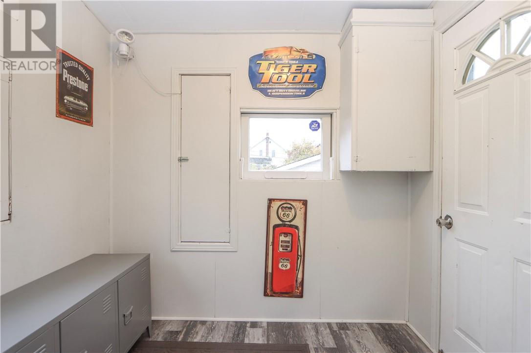 348 Burton Avenue, Sudbury, Ontario P3C 4K5 - Photo 5 - 2125370