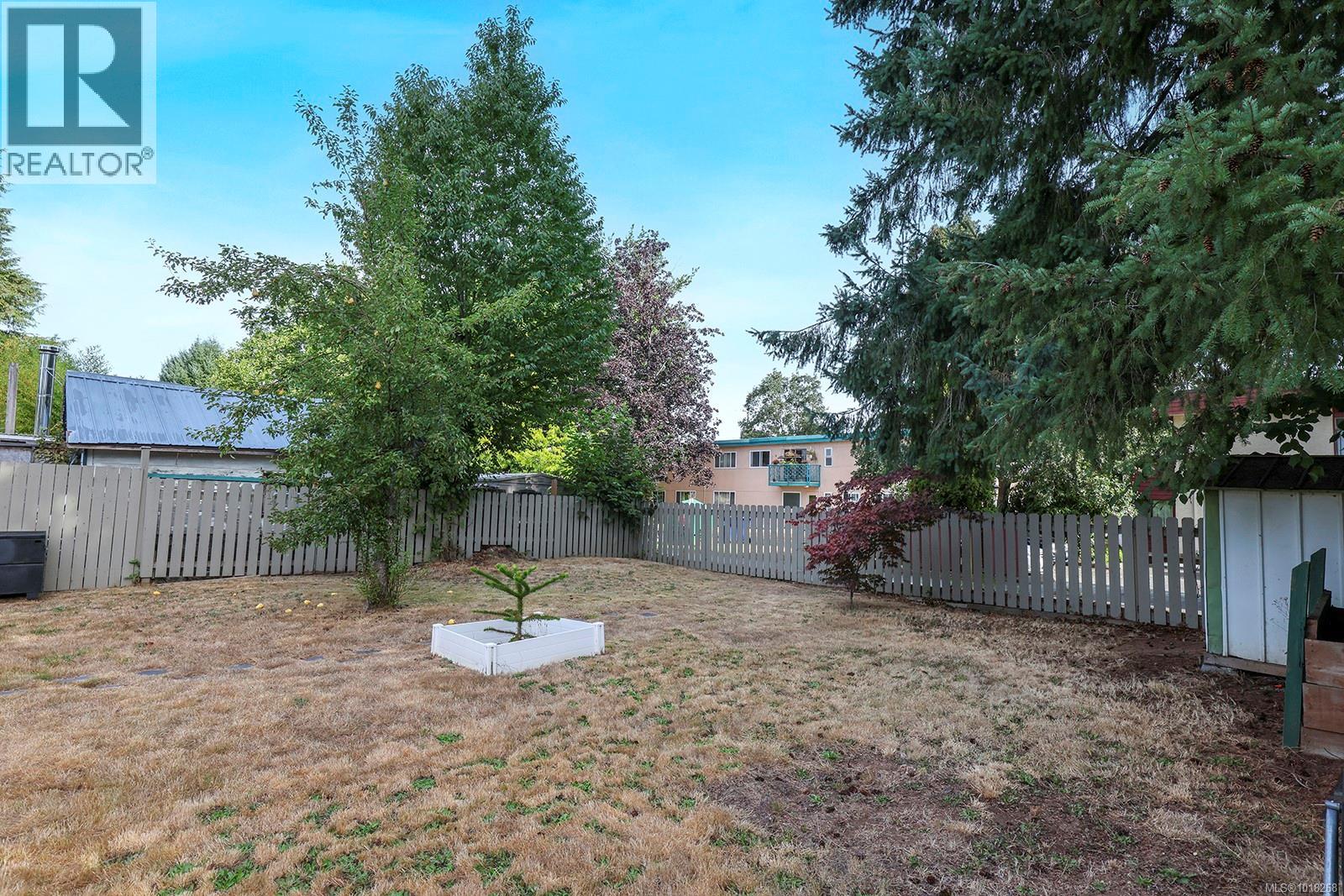 1110 Urquhart Ave, Courtenay, British Columbia  V9N 3K5 - Photo 25 - 1018268
