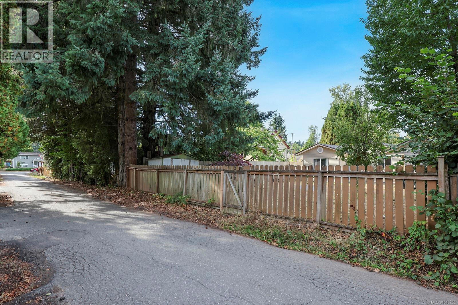 1110 Urquhart Ave, Courtenay, British Columbia  V9N 3K5 - Photo 29 - 1018268