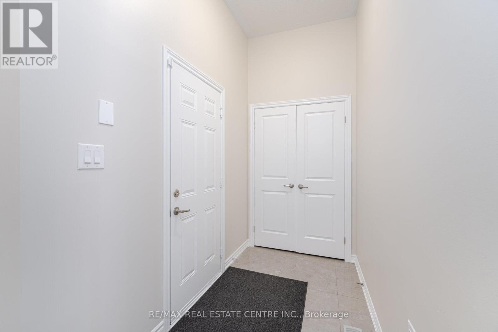 37 Pace Avenue, Brantford, Ontario  N3S 0J2 - Photo 18 - X12480628