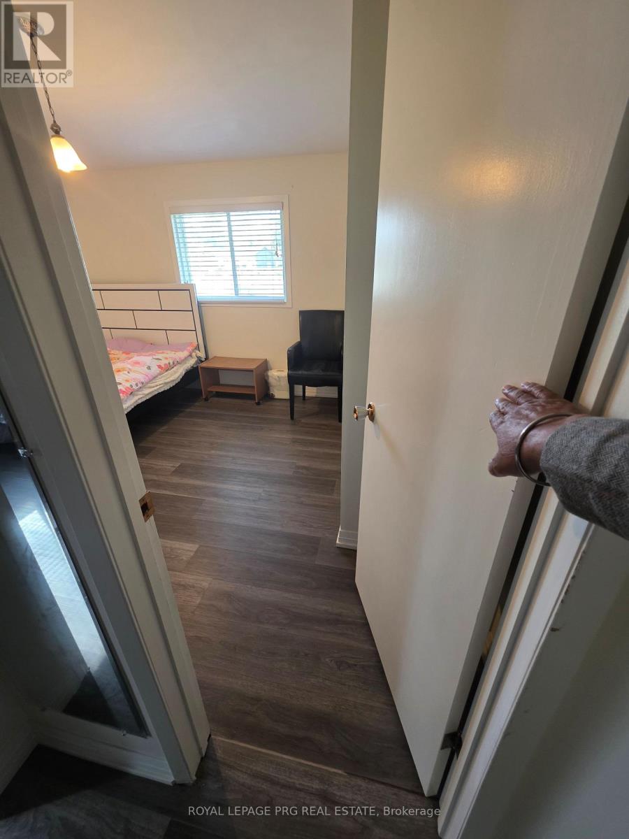 183 Mcguire Beach Road, Kawartha Lakes, Ontario  K0M 2B0 - Photo 11 - X12480673