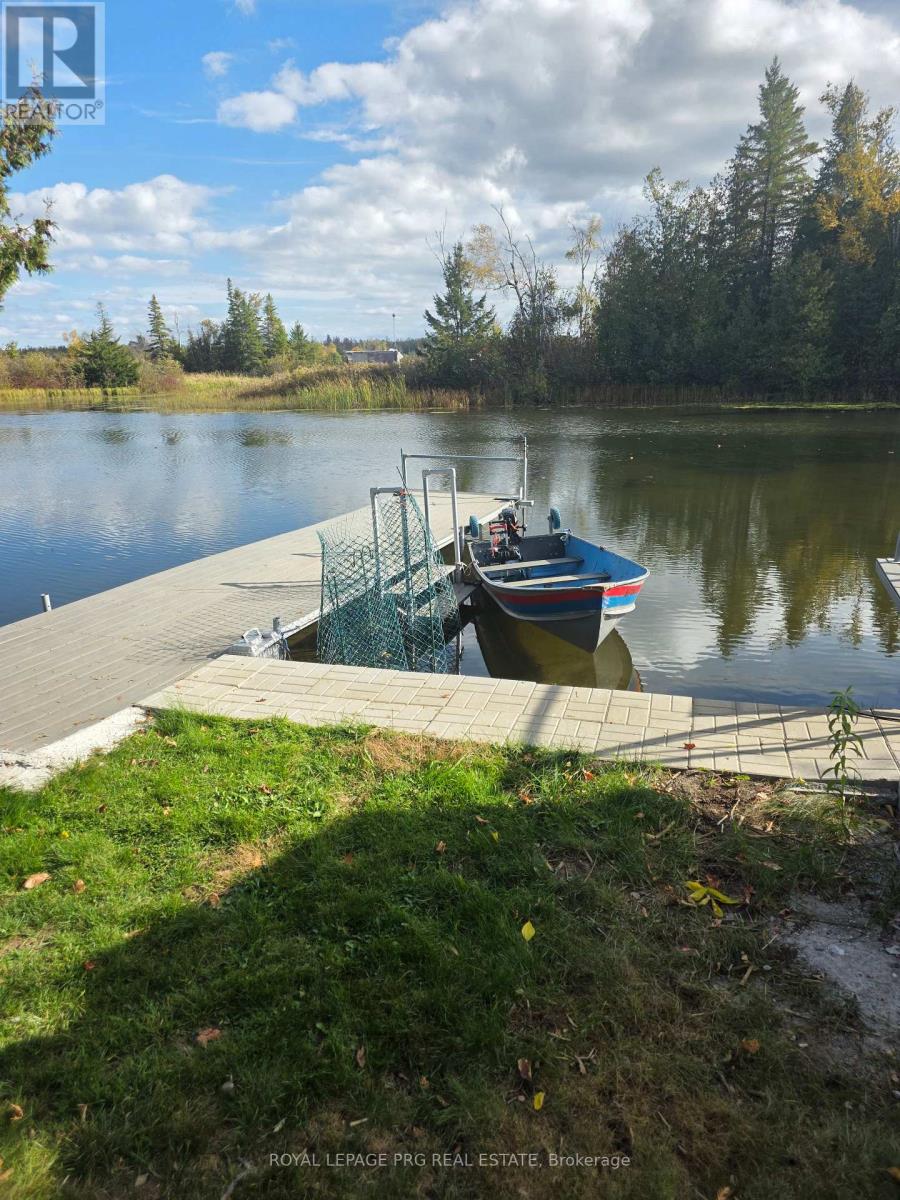 183 Mcguire Beach Road, Kawartha Lakes, Ontario  K0M 2B0 - Photo 27 - X12480673
