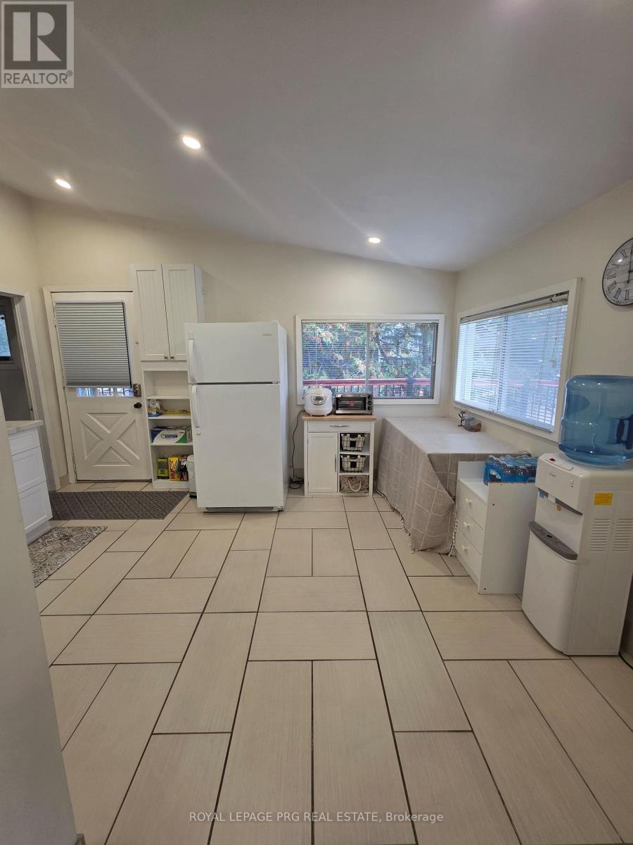 183 Mcguire Beach Road, Kawartha Lakes, Ontario  K0M 2B0 - Photo 5 - X12480673