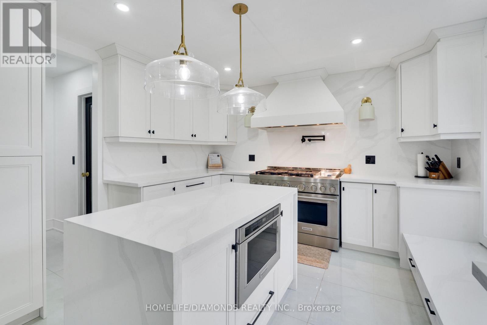 47 Ridge Point Drive, St. Catharines, Ontario  L2T 2S8 - Photo 14 - X12480683