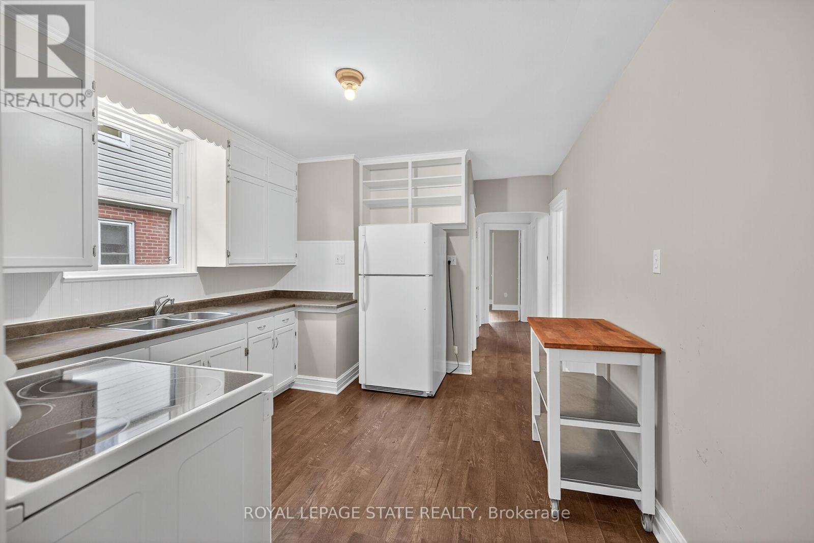 76 Wycliffe Avenue, Hamilton, Ontario  L9A 1E1 - Photo 11 - X12480684