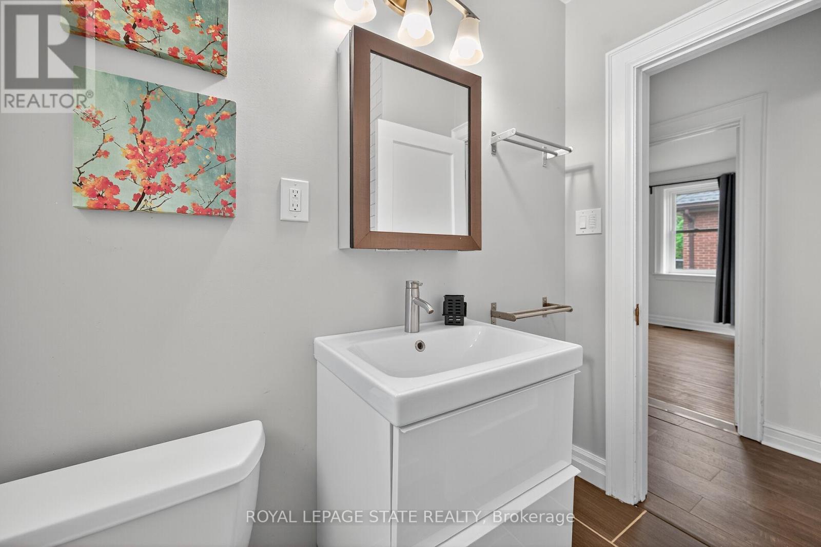 76 Wycliffe Avenue, Hamilton, Ontario  L9A 1E1 - Photo 19 - X12480684