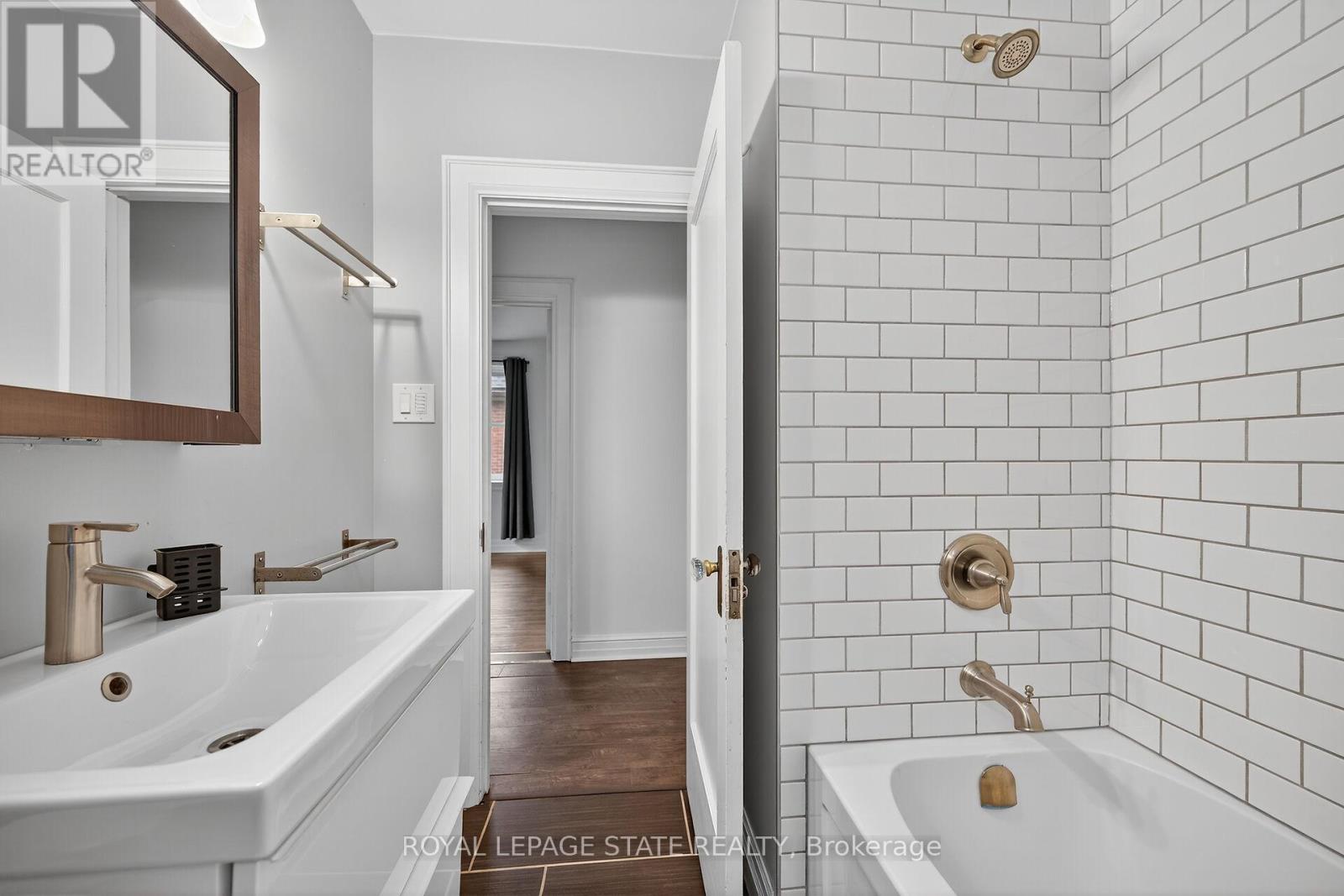 76 Wycliffe Avenue, Hamilton, Ontario  L9A 1E1 - Photo 20 - X12480684