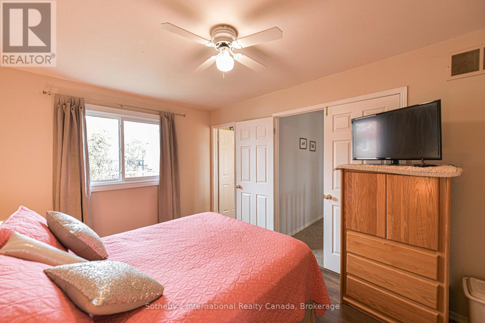 13 Burke Drive, Barrie, Ontario  L4N 7J3 - Photo 18 - S12362131