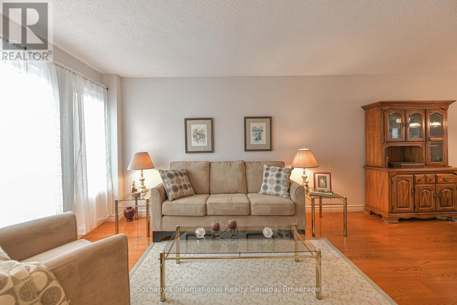 13 Burke Drive, Barrie, Ontario  L4N 7J3 - Photo 8 - S12362131
