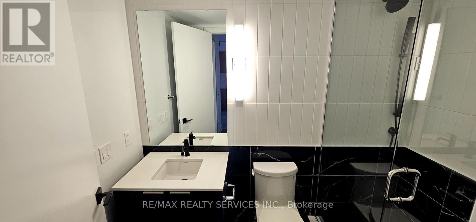 708 - 327 King Street, Toronto, Ontario  M5V 1J5 - Photo 19 - C12480711
