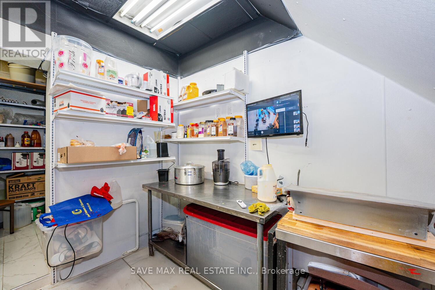 656 Spadina Avenue, Toronto, Ontario  M5S 2H7 - Photo 11 - C12480734